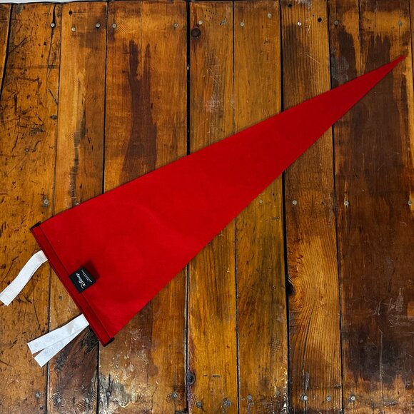 New Oxford Pennant Disney Mickey Mouse Pennant - Picture 4 of 6